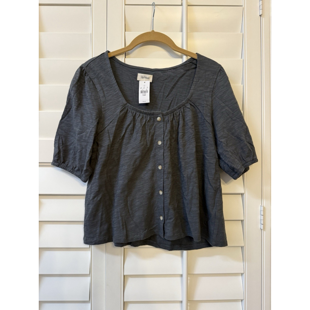 New UpWest Charcoal Button-Up Cropped Blouse Plant Based Fibers Size XS